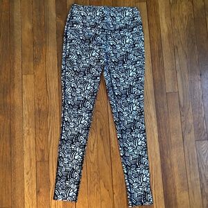 Modetta black and white leggings